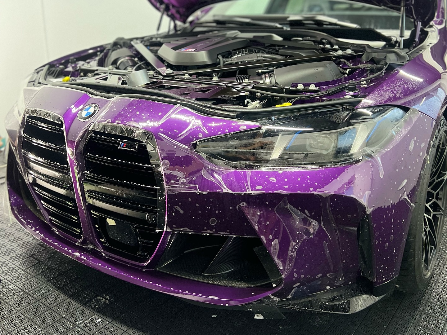 Dlaczego warto wybrać oklejanie folią PPF w Lucky Car Detail? Ekspercki poradnik dla kierowców ze Śląska